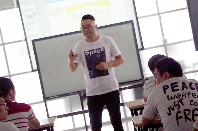 1555485770618495.jpg 7 - 2018828174049147.jpg